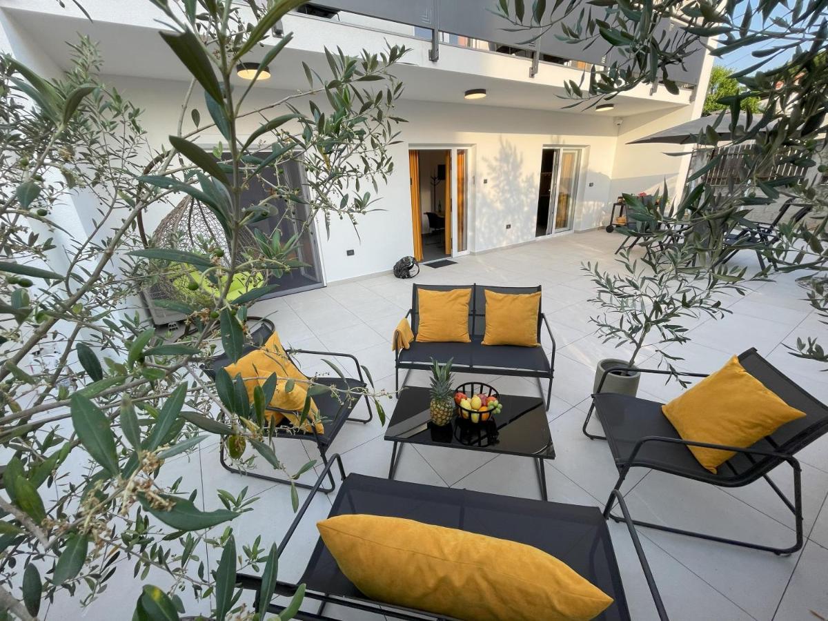 Valkane Beach Apartments Πούλα Εξωτερικό φωτογραφία