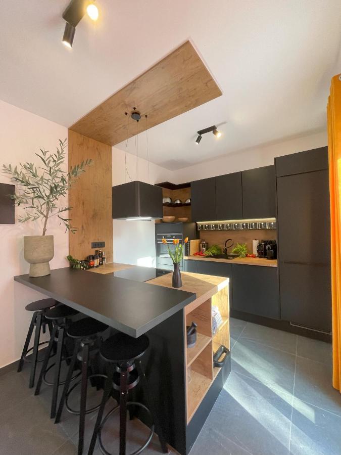 Valkane Beach Apartments Πούλα Εξωτερικό φωτογραφία