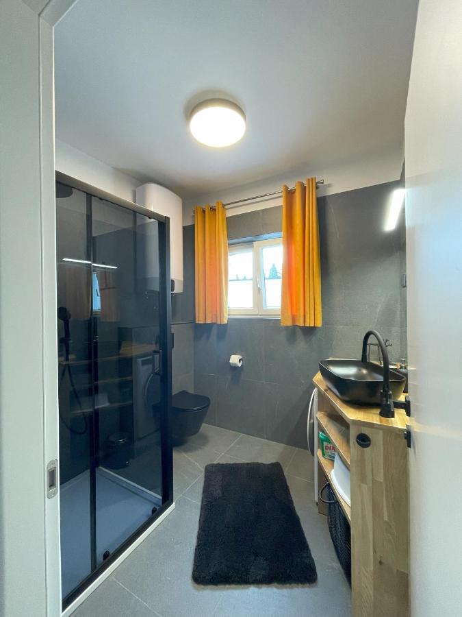Valkane Beach Apartments Πούλα Εξωτερικό φωτογραφία