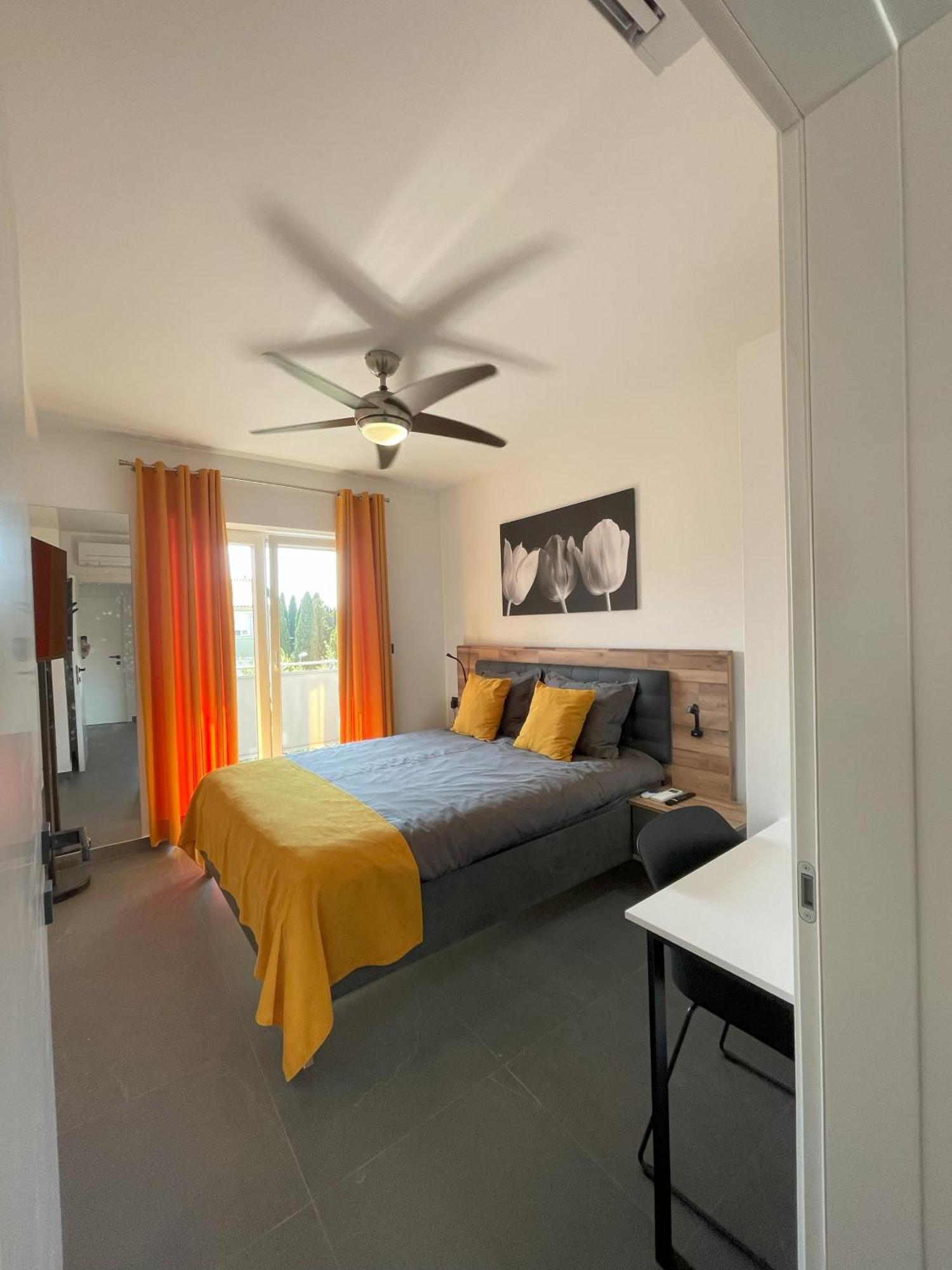 Valkane Beach Apartments Πούλα Εξωτερικό φωτογραφία