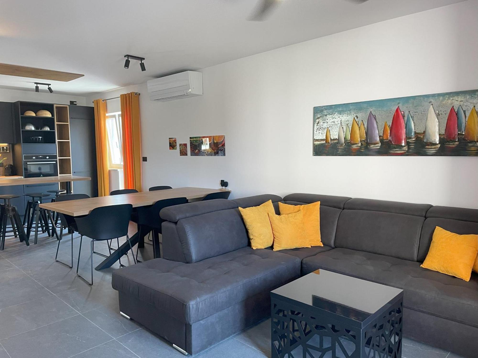Valkane Beach Apartments Πούλα Εξωτερικό φωτογραφία