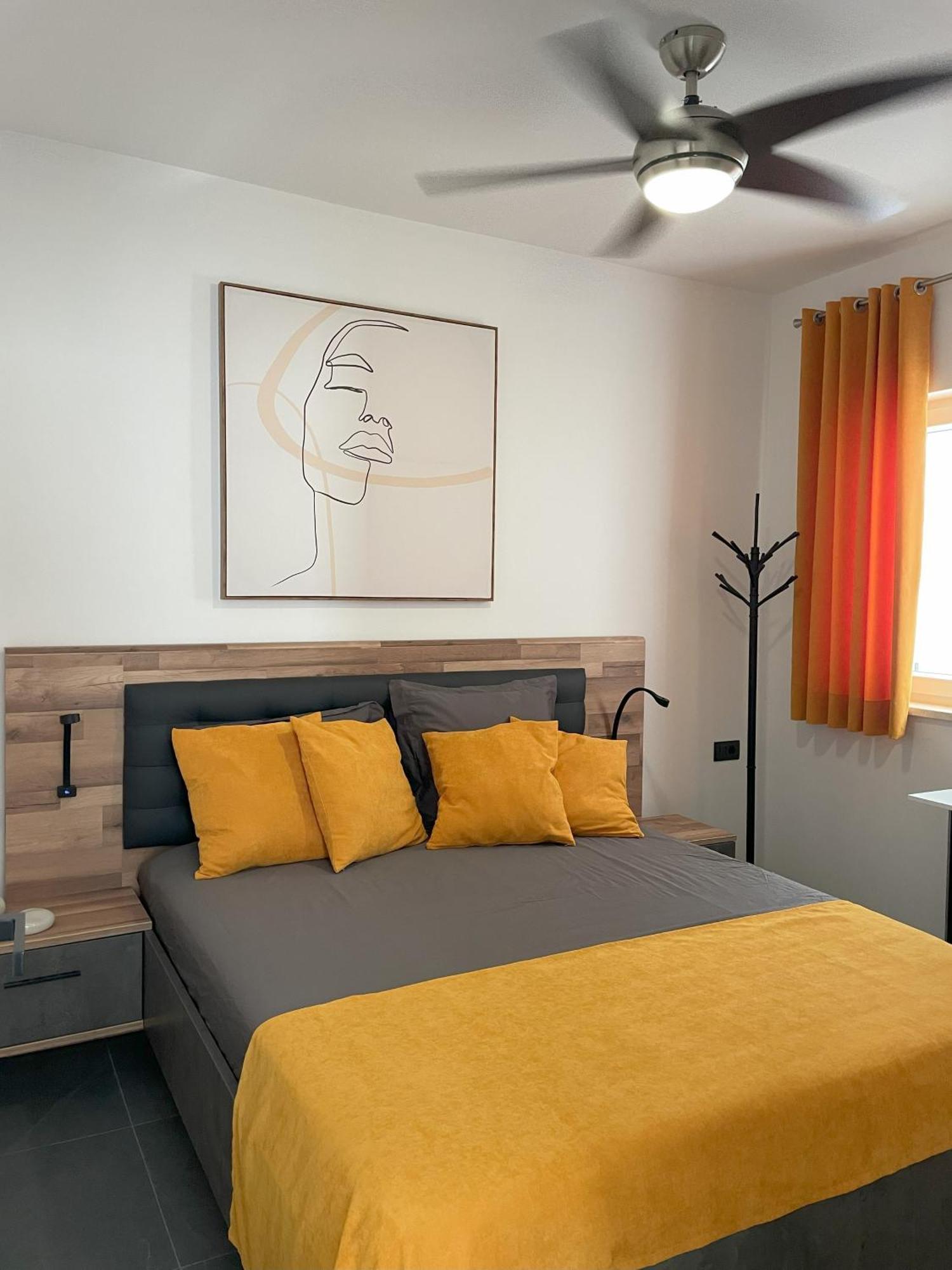 Valkane Beach Apartments Πούλα Εξωτερικό φωτογραφία
